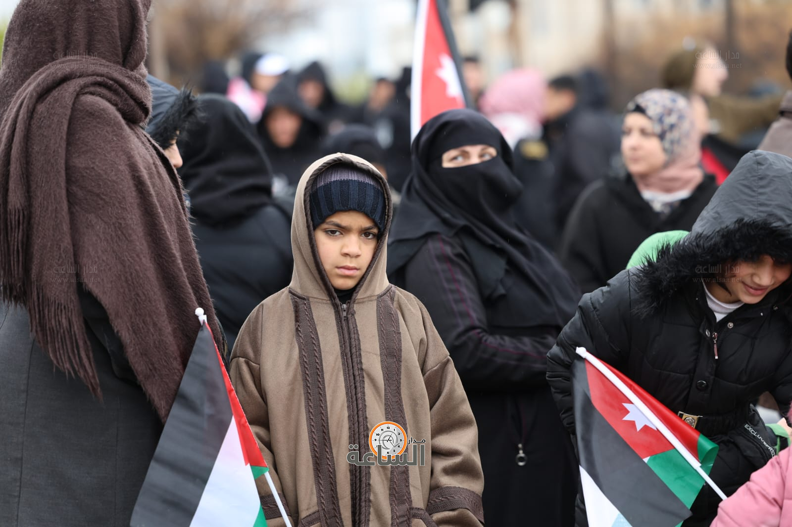 Madar Al-Saa Images 0.32313132149594925