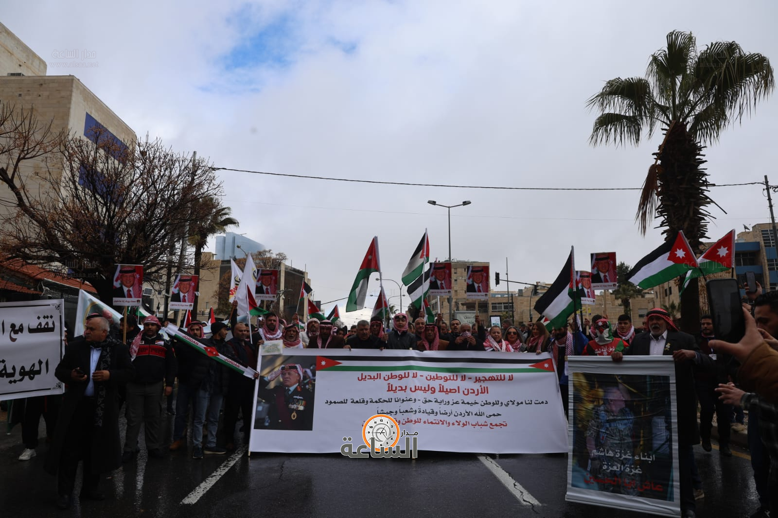 Madar Al-Saa Images 0.34788183582142196