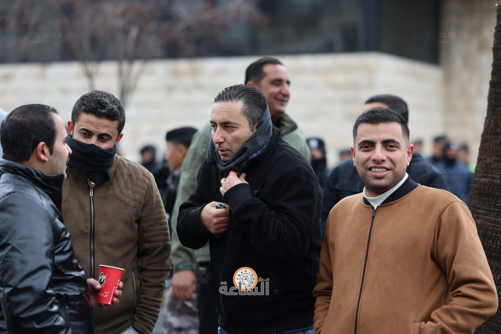 Madar Al-Saa Images 0.9427112792705847