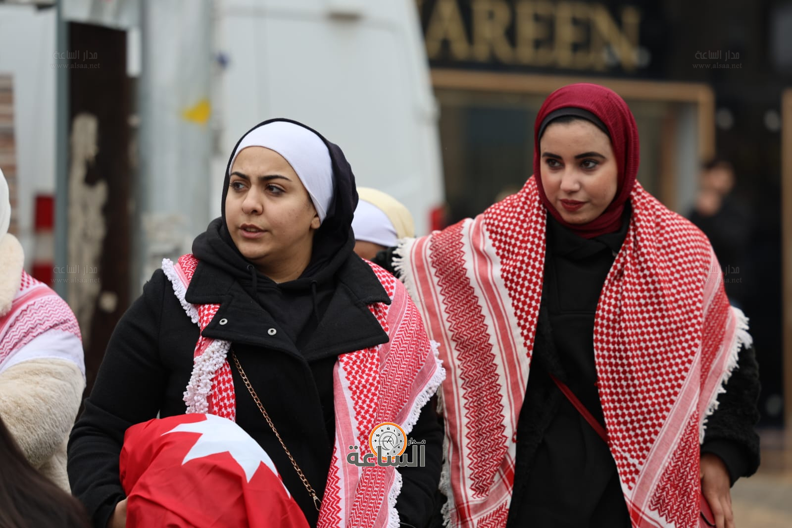 Madar Al-Saa Images 0.411223032918864