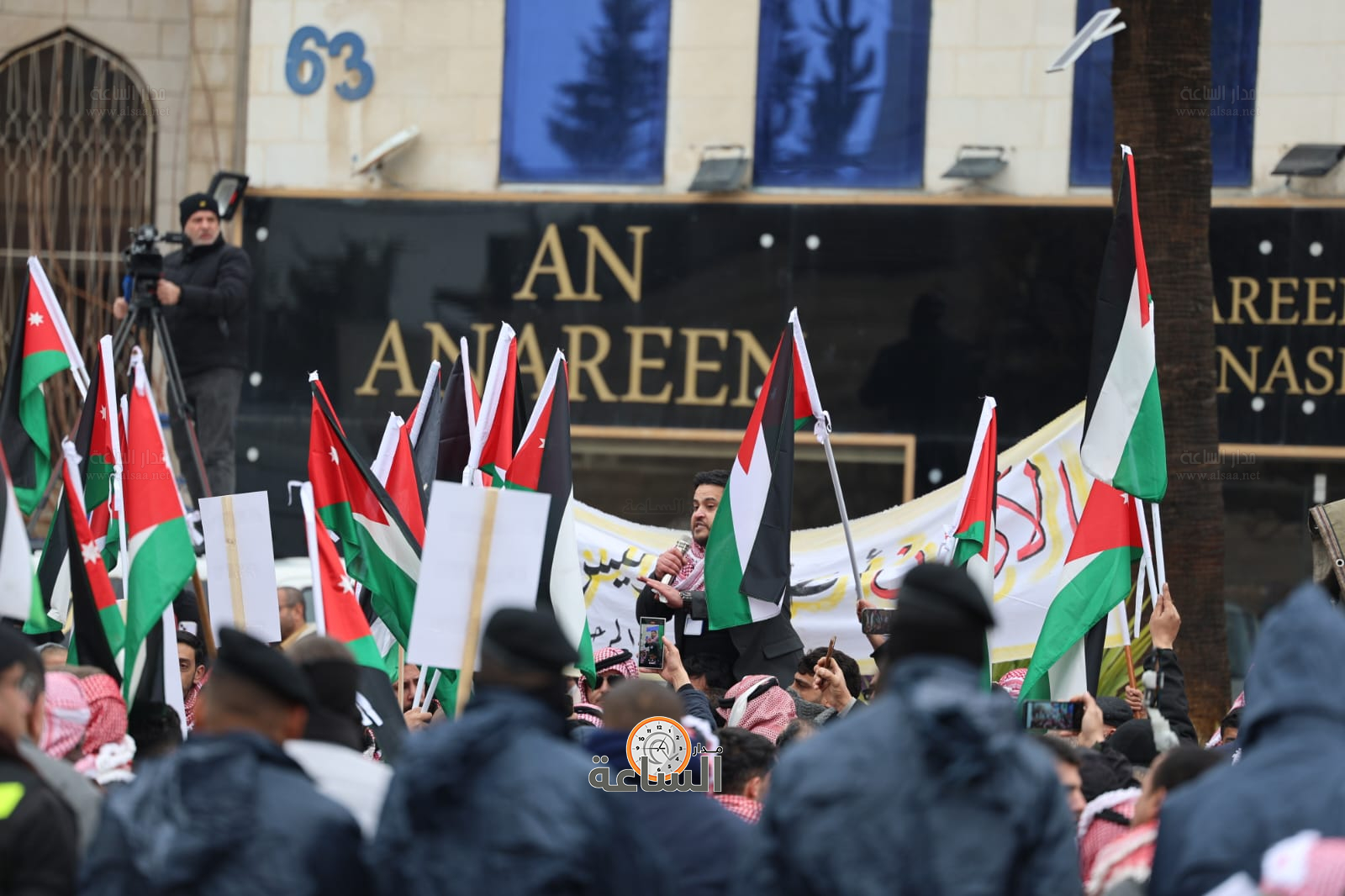 Madar Al-Saa Images 0.5721658360193911