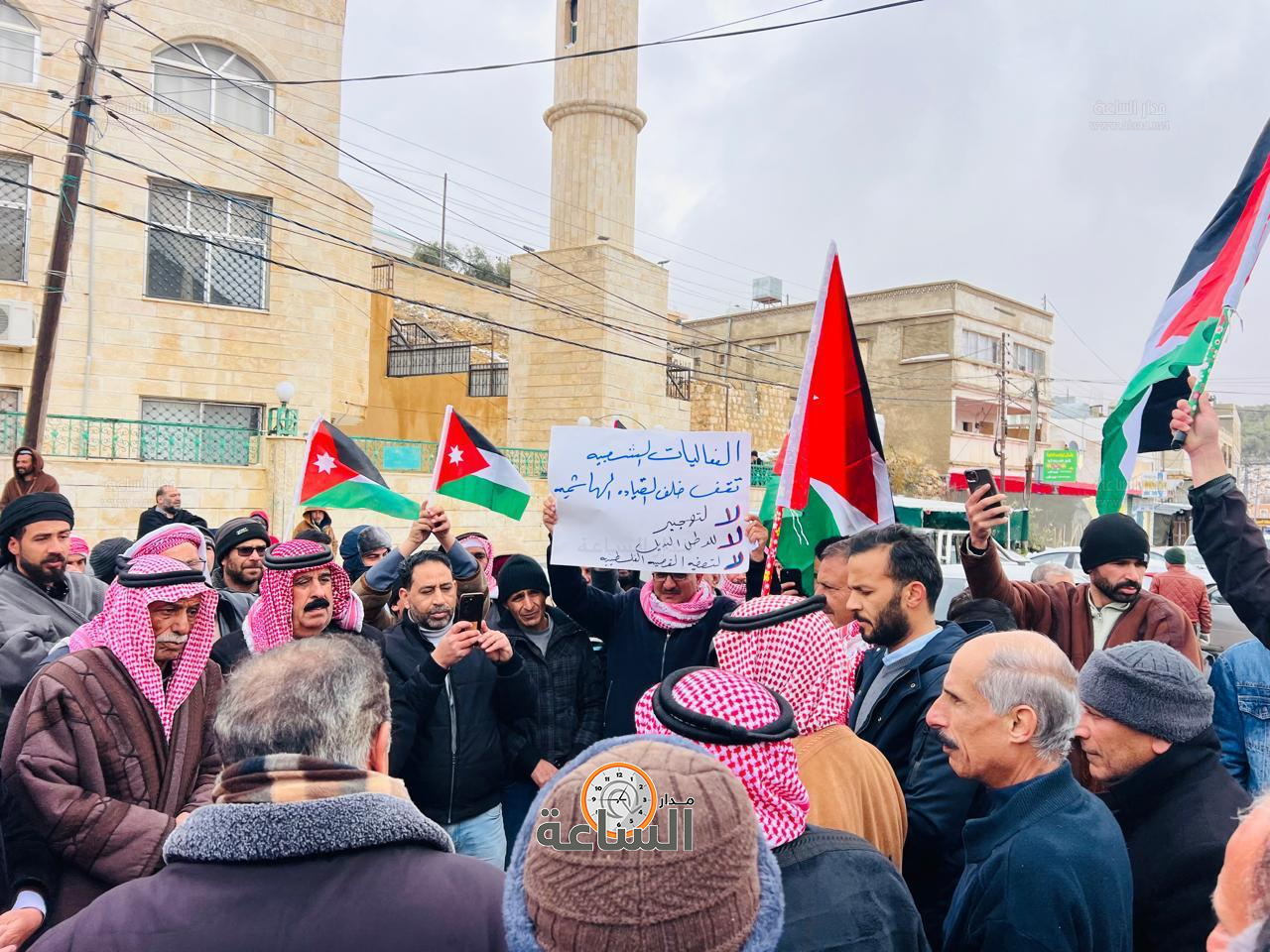 Madar Al-Saa Images 0.3849013878567338