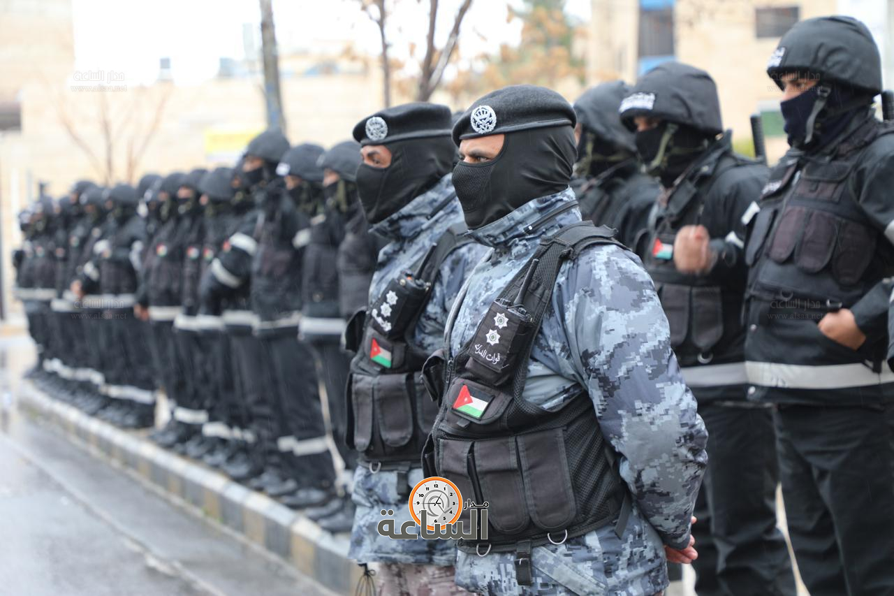 Madar Al-Saa Images 0.7183772015640784