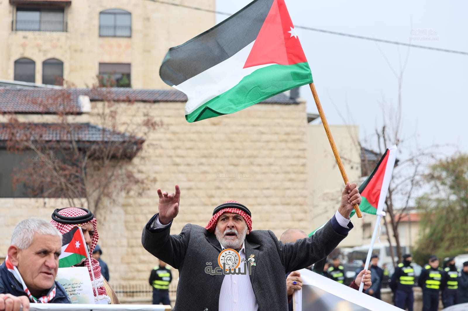 Madar Al-Saa Images 0.8532427826404305