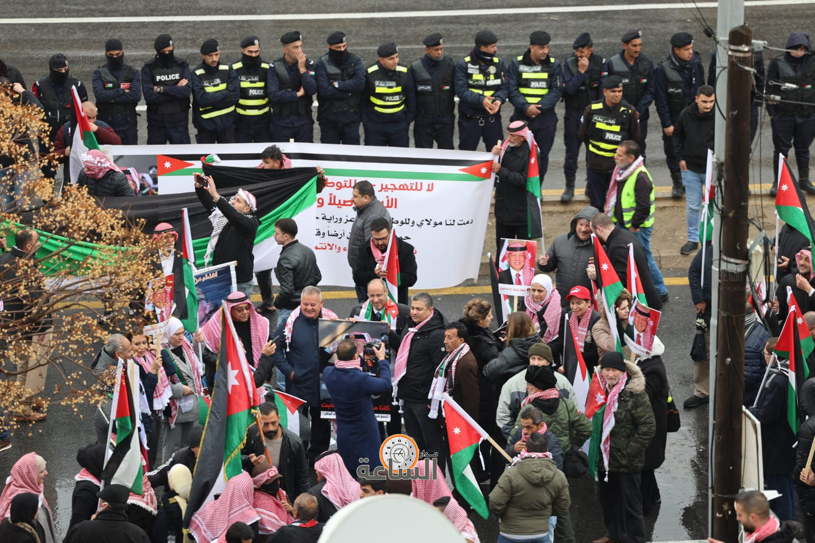 Madar Al-Saa Images 0.7496945949040228