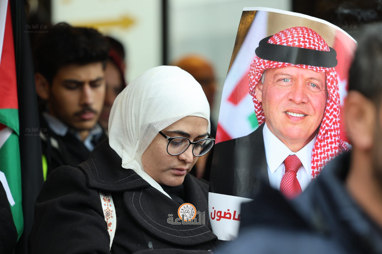 Madar Al-Saa Images 0.2963503353344219