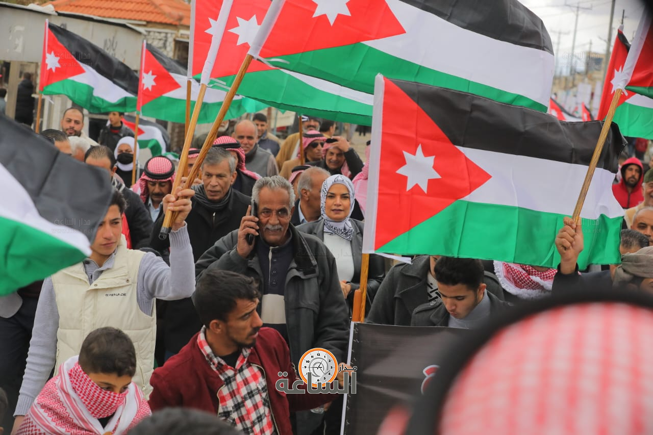 Madar Al-Saa Images 0.3537631273730337