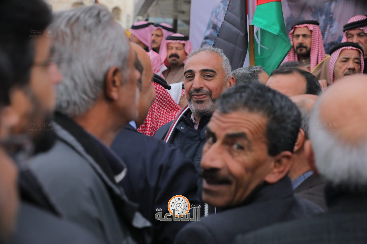 Madar Al-Saa Images 0.6874269401506825