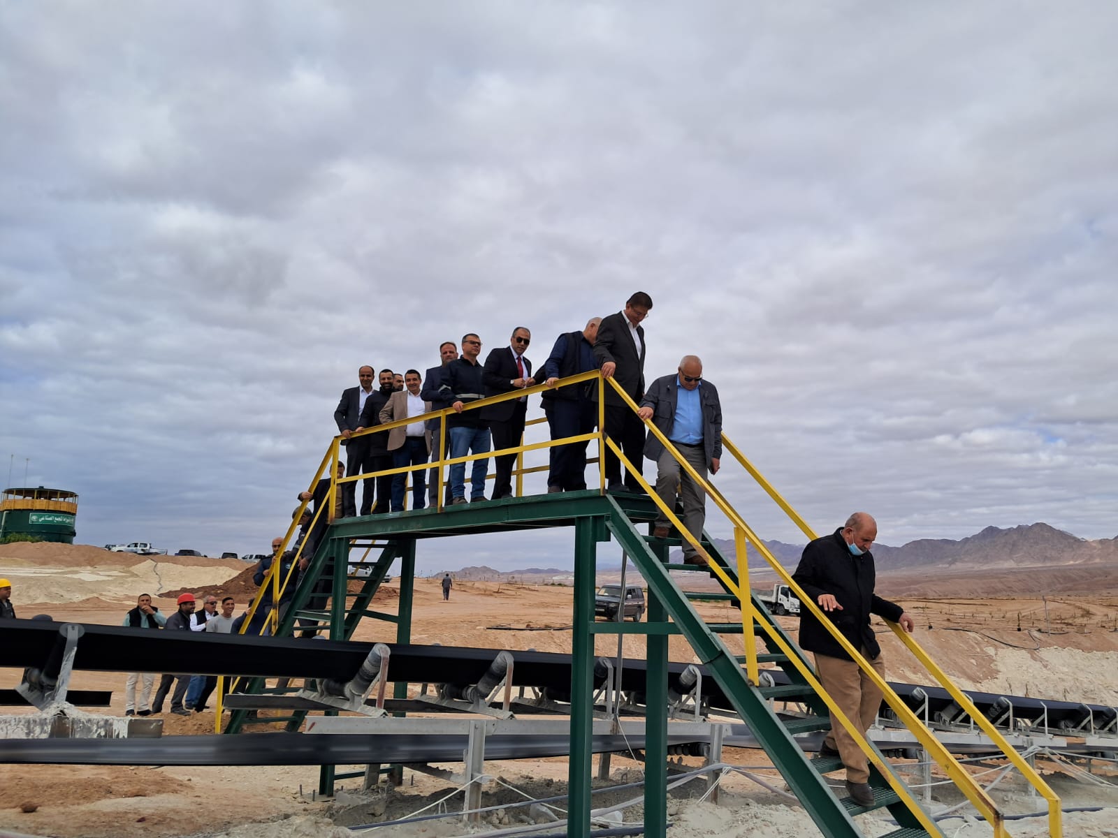 Madar Al-Saa Images 0.7286619081989603