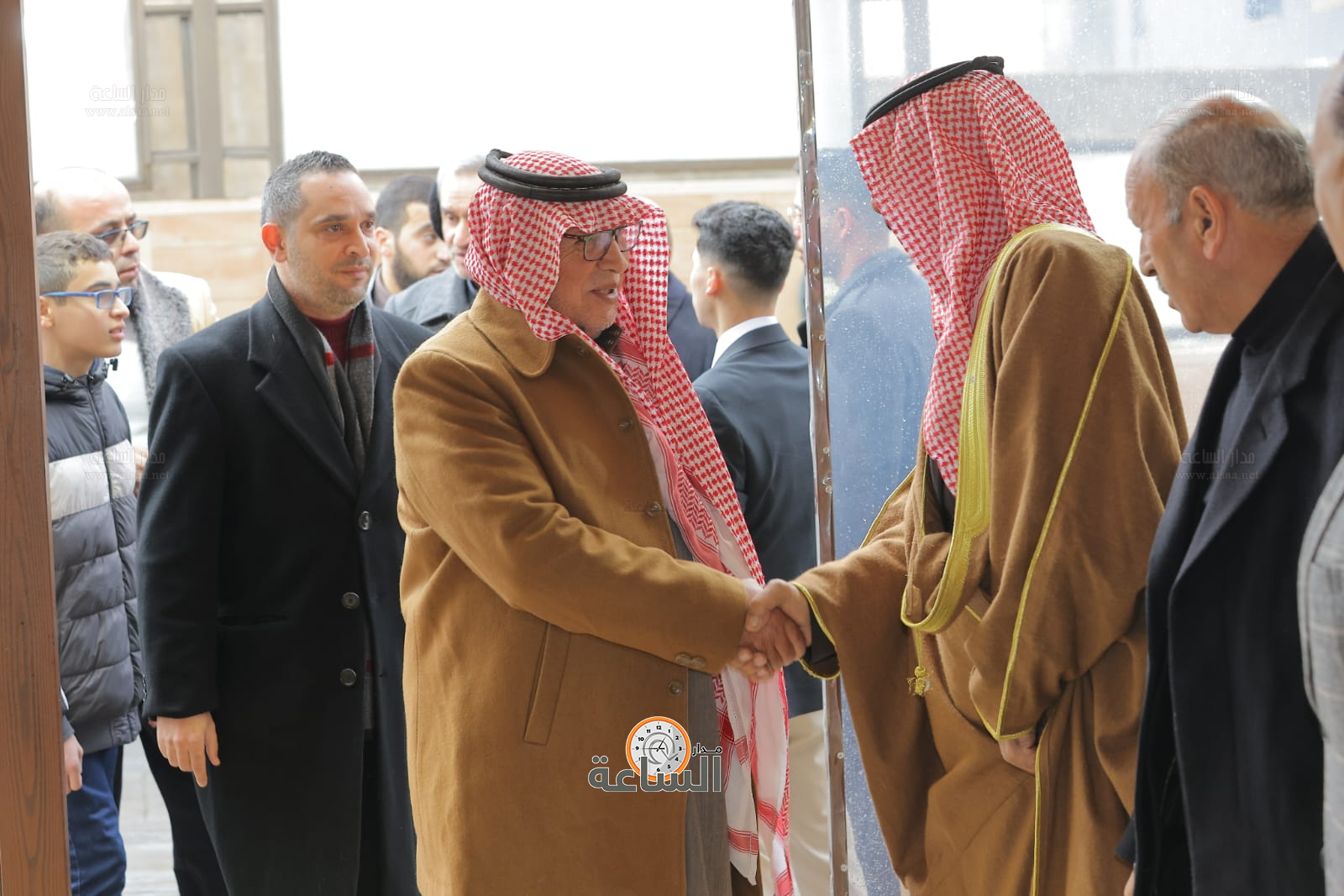 Madar Al-Saa Images 0.07056394581571235