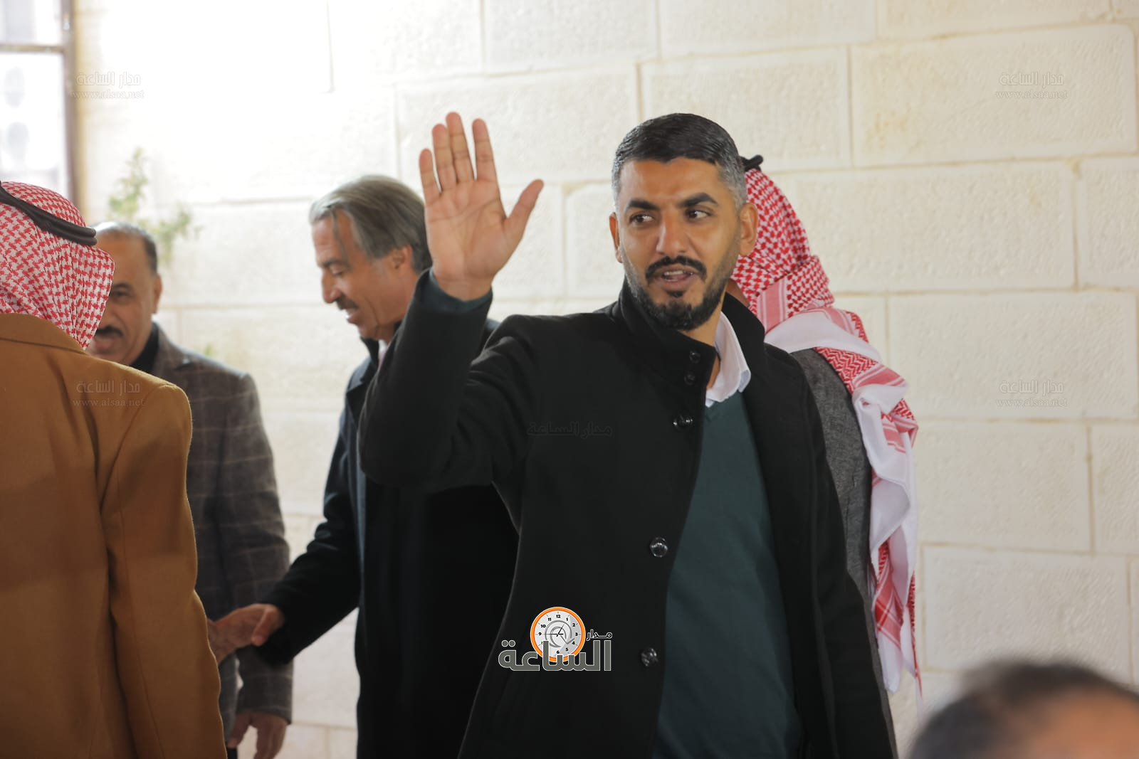 Madar Al-Saa Images 0.8699681412494078