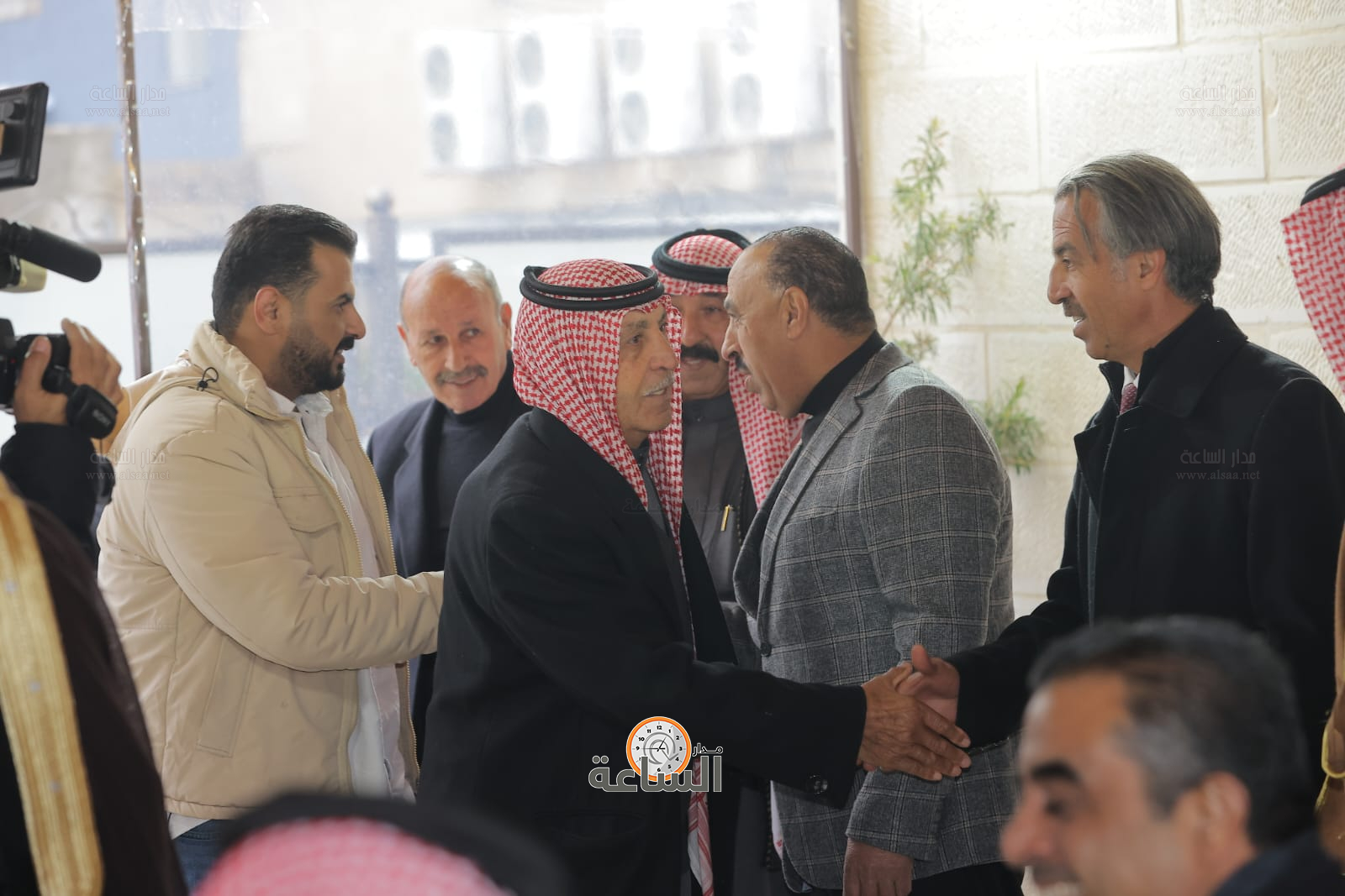 Madar Al-Saa Images 0.4495566499228749