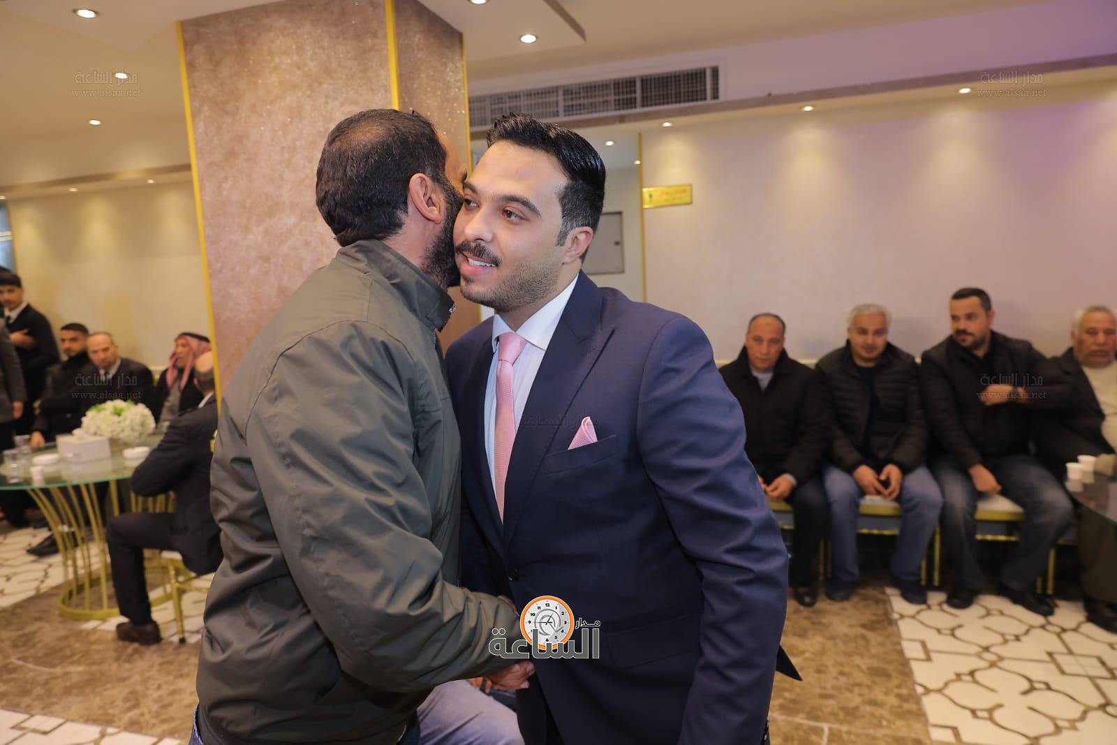 Madar Al-Saa Images 0.4566843512171077