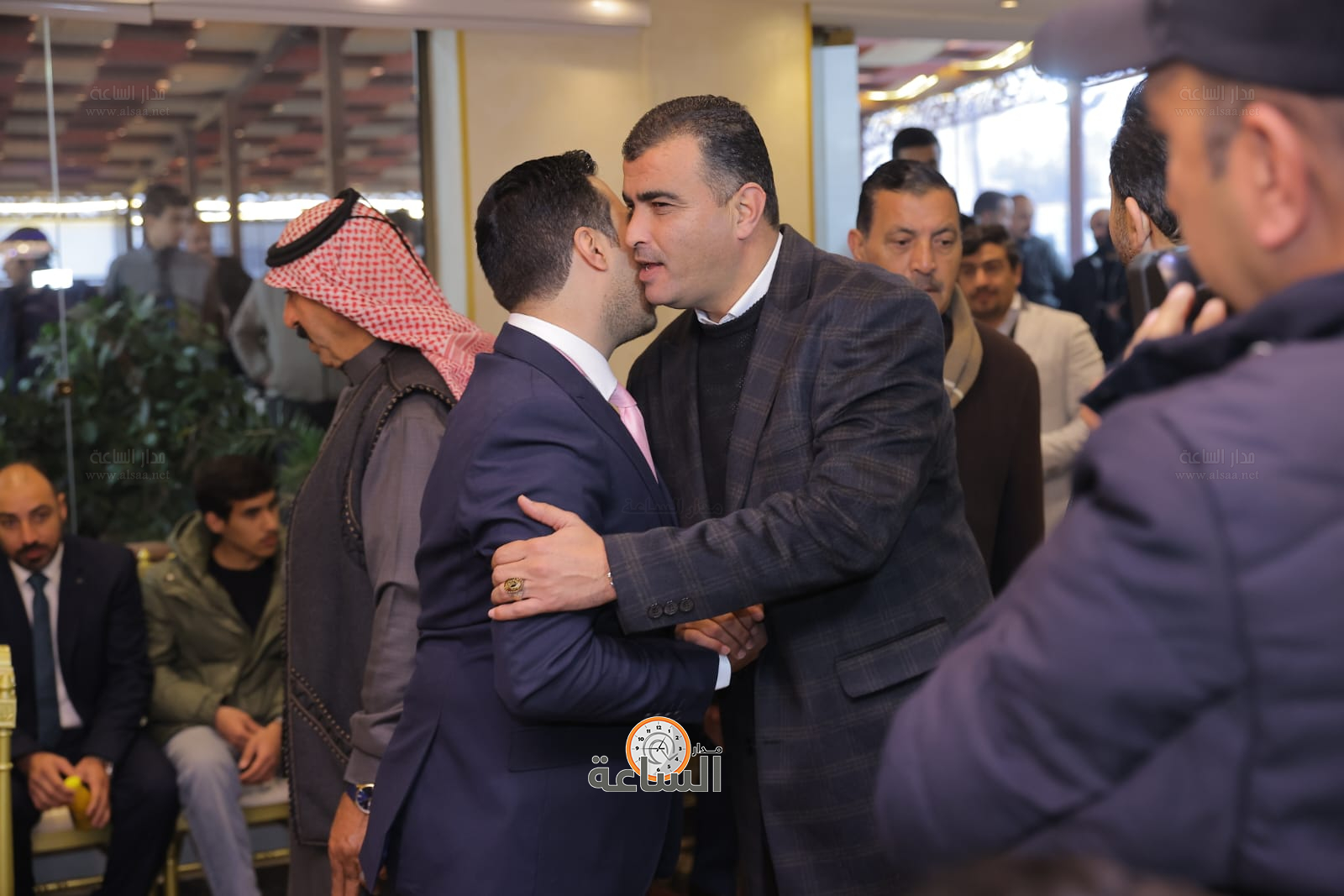 Madar Al-Saa Images 0.8133202359056348