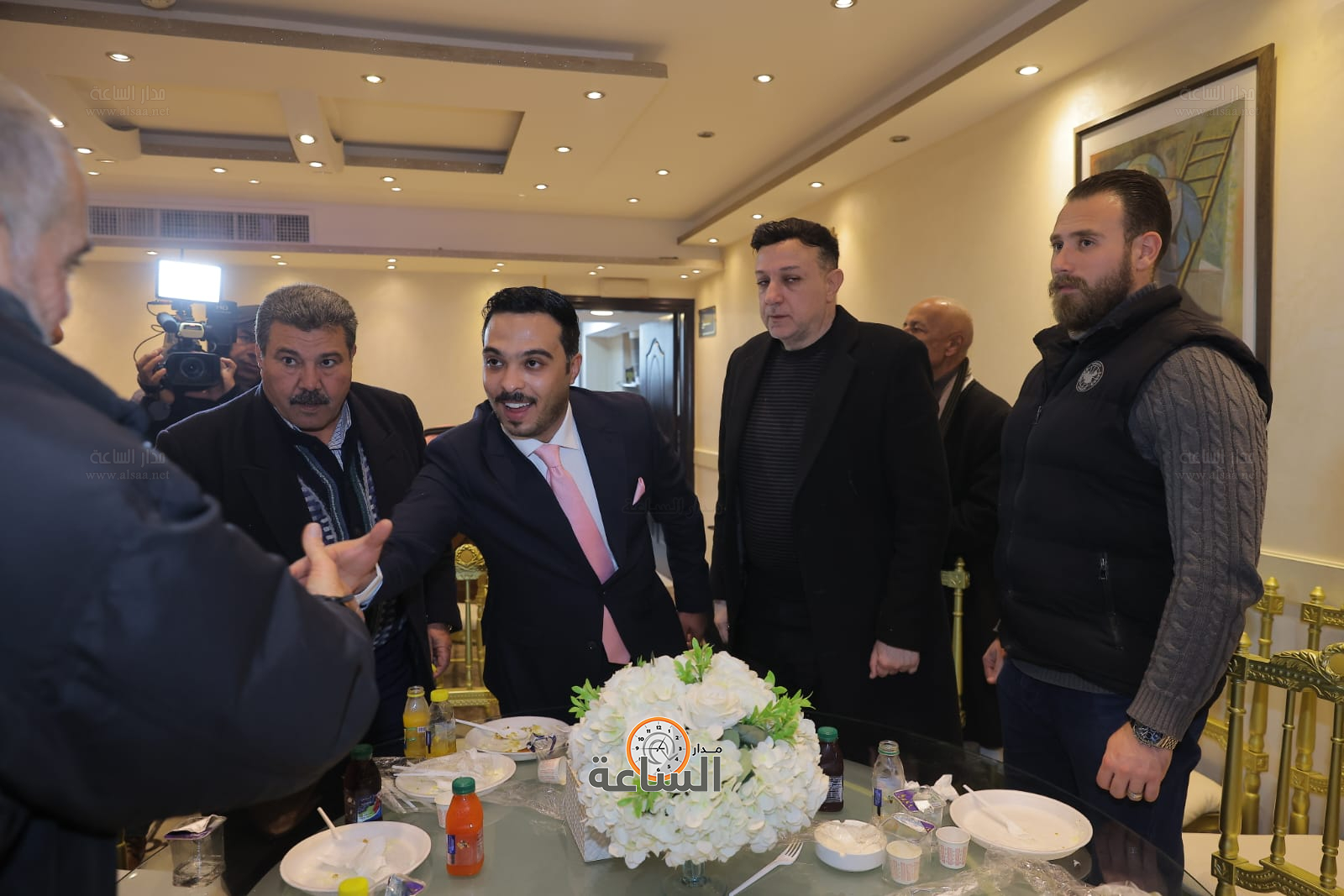 Madar Al-Saa Images 0.7688494355687885