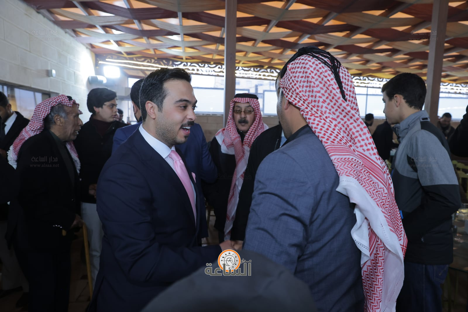 Madar Al-Saa Images 0.5115865816146206