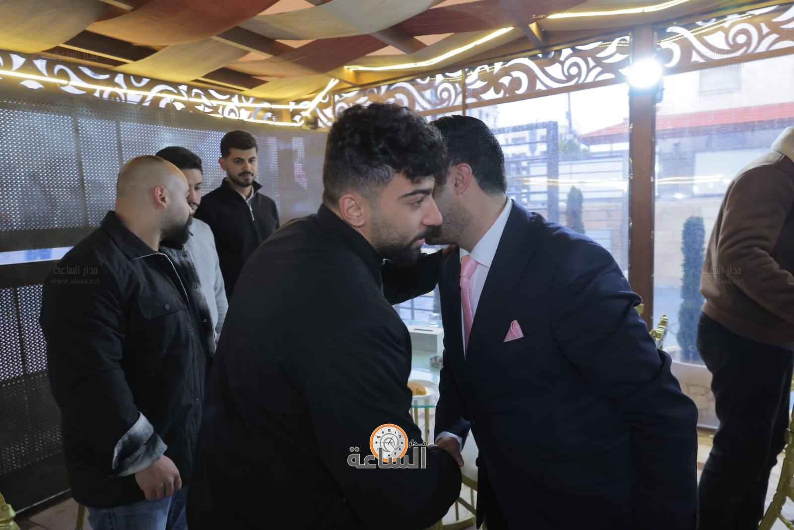 Madar Al-Saa Images 0.490875566416618