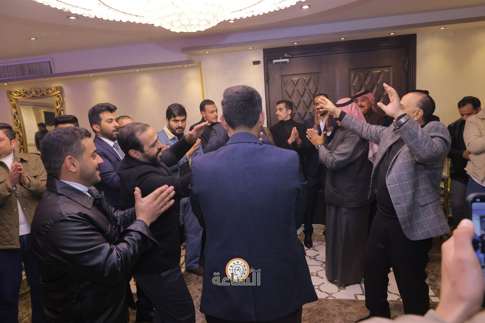 Madar Al-Saa Images 0.11088135895269646