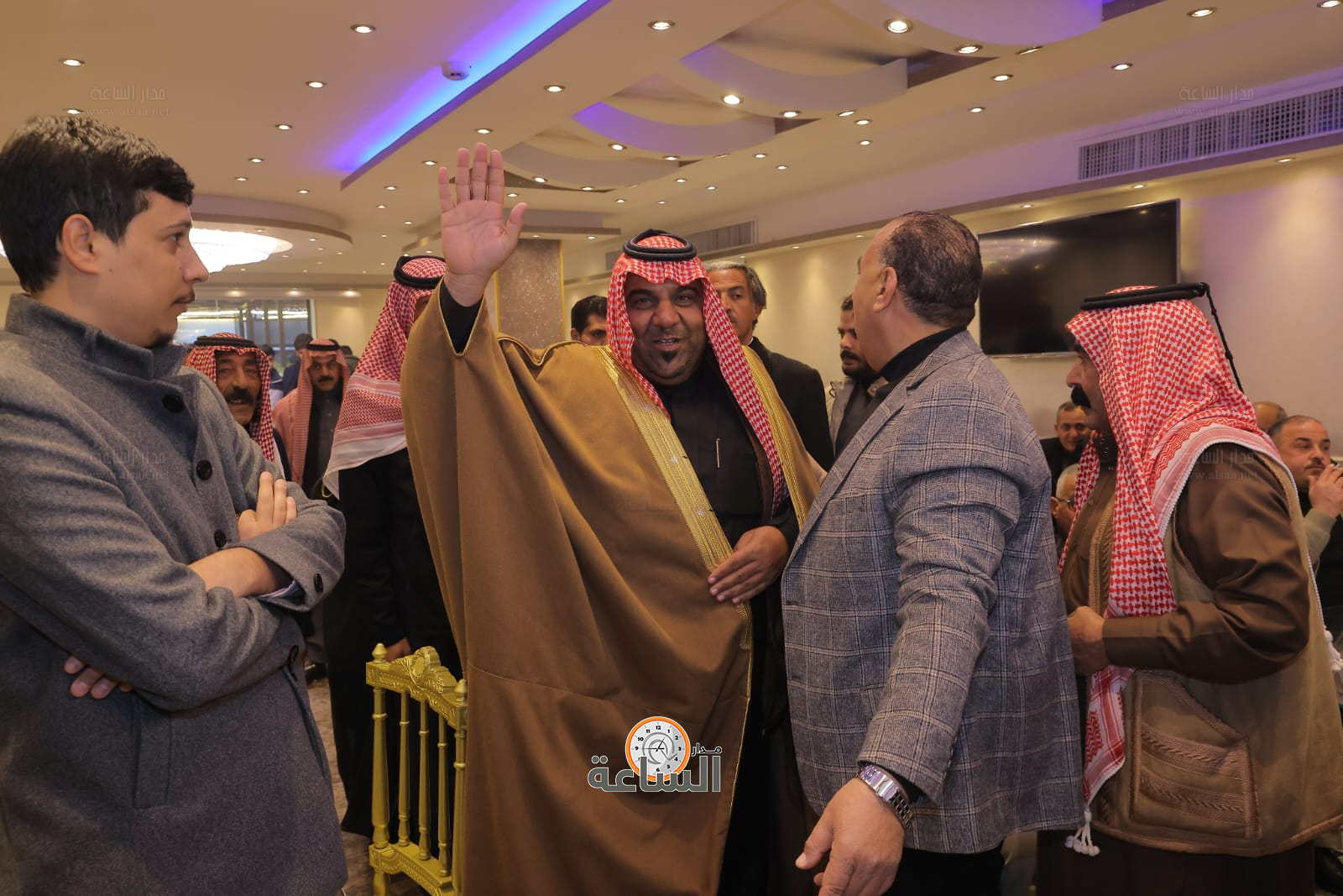 Madar Al-Saa Images 0.4722618438880317