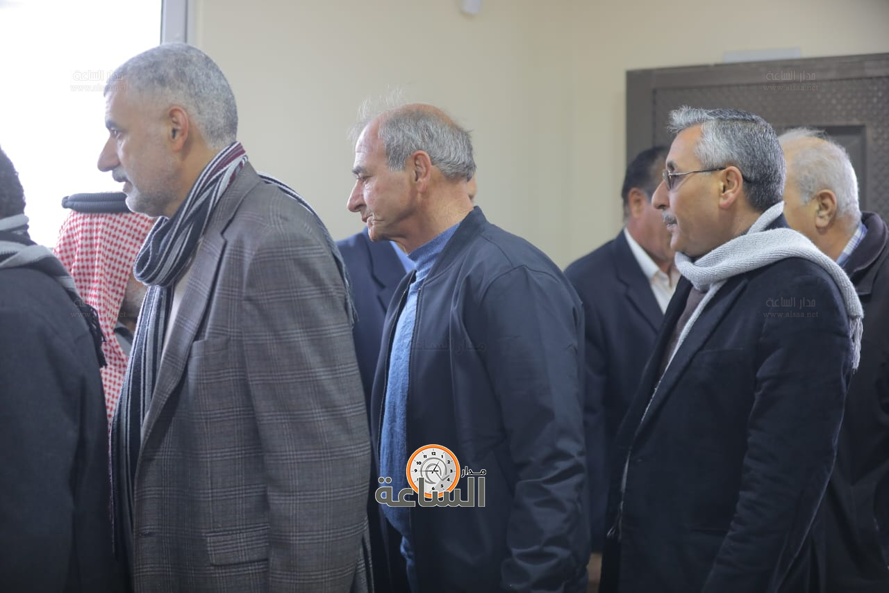 Madar Al-Saa Images 0.7235138136651209