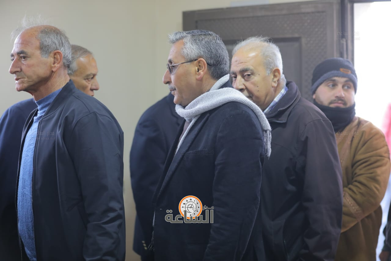 Madar Al-Saa Images 0.3051052569568915