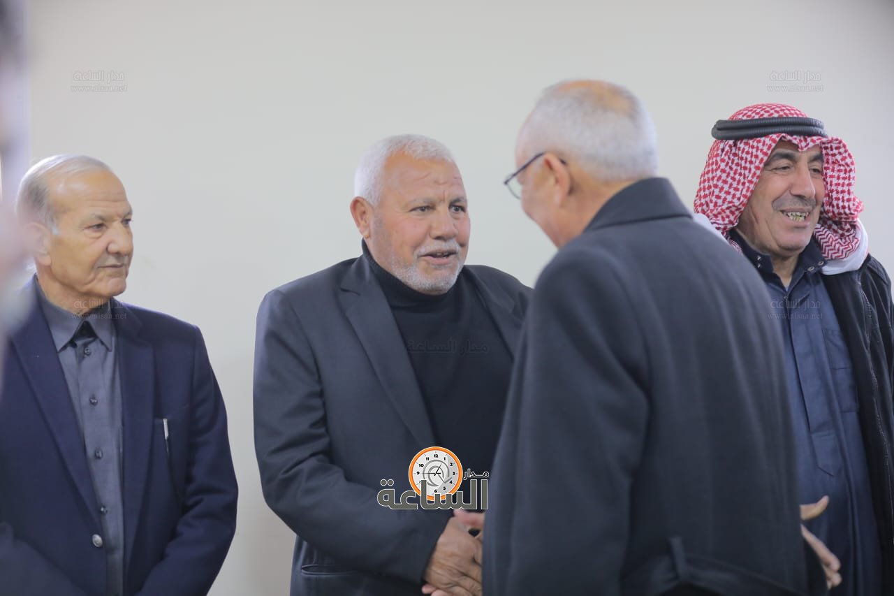 Madar Al-Saa Images 0.2744641774509915