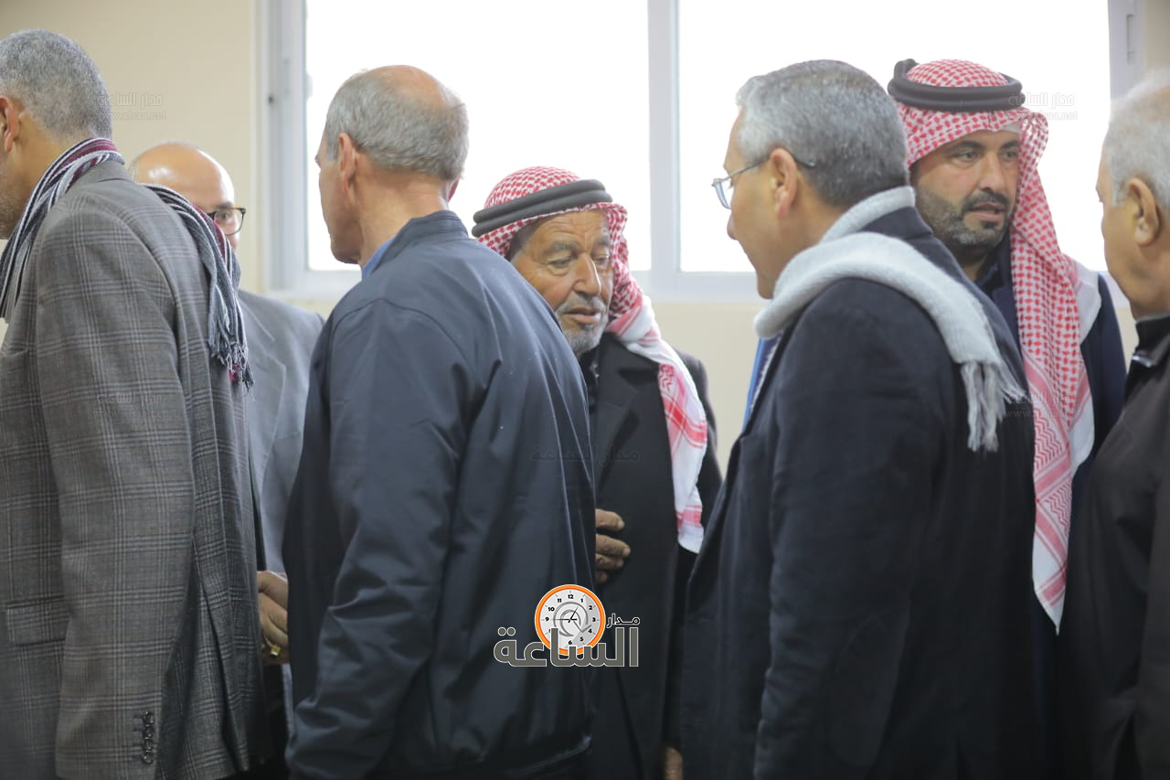 Madar Al-Saa Images 0.6648361795029569