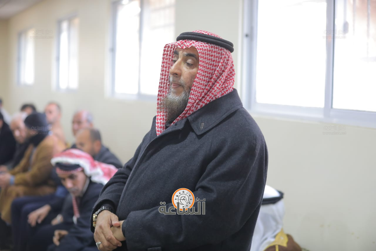 Madar Al-Saa Images 0.2610639680993734