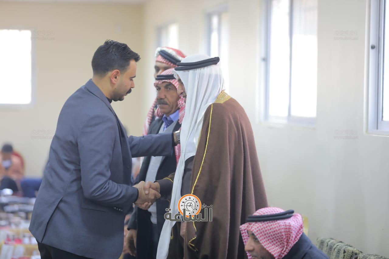 Madar Al-Saa Images 0.425871161211991