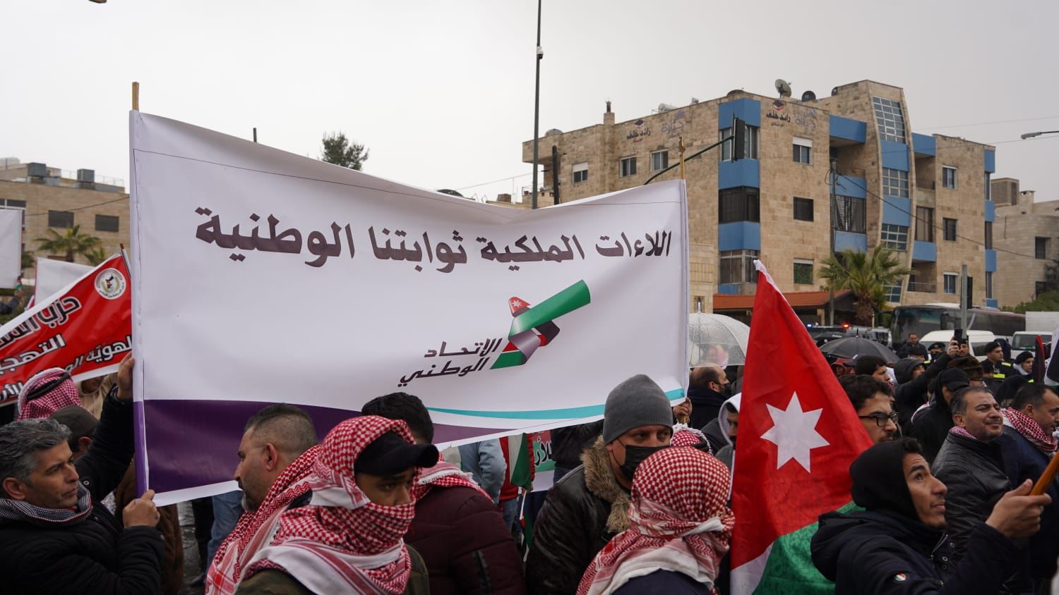 Madar Al-Saa Images 0.927086047575906