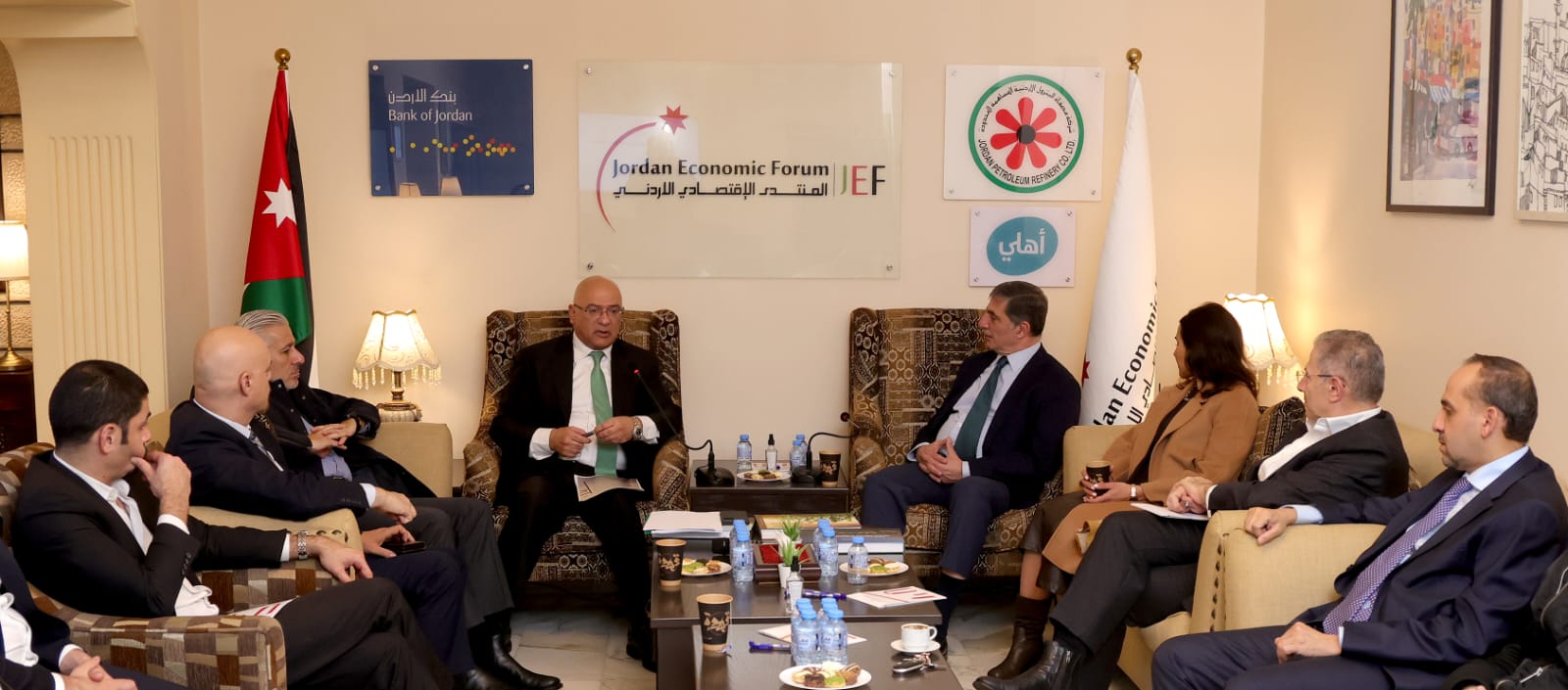 Madar Al-Saa Images 0.15387118807474098