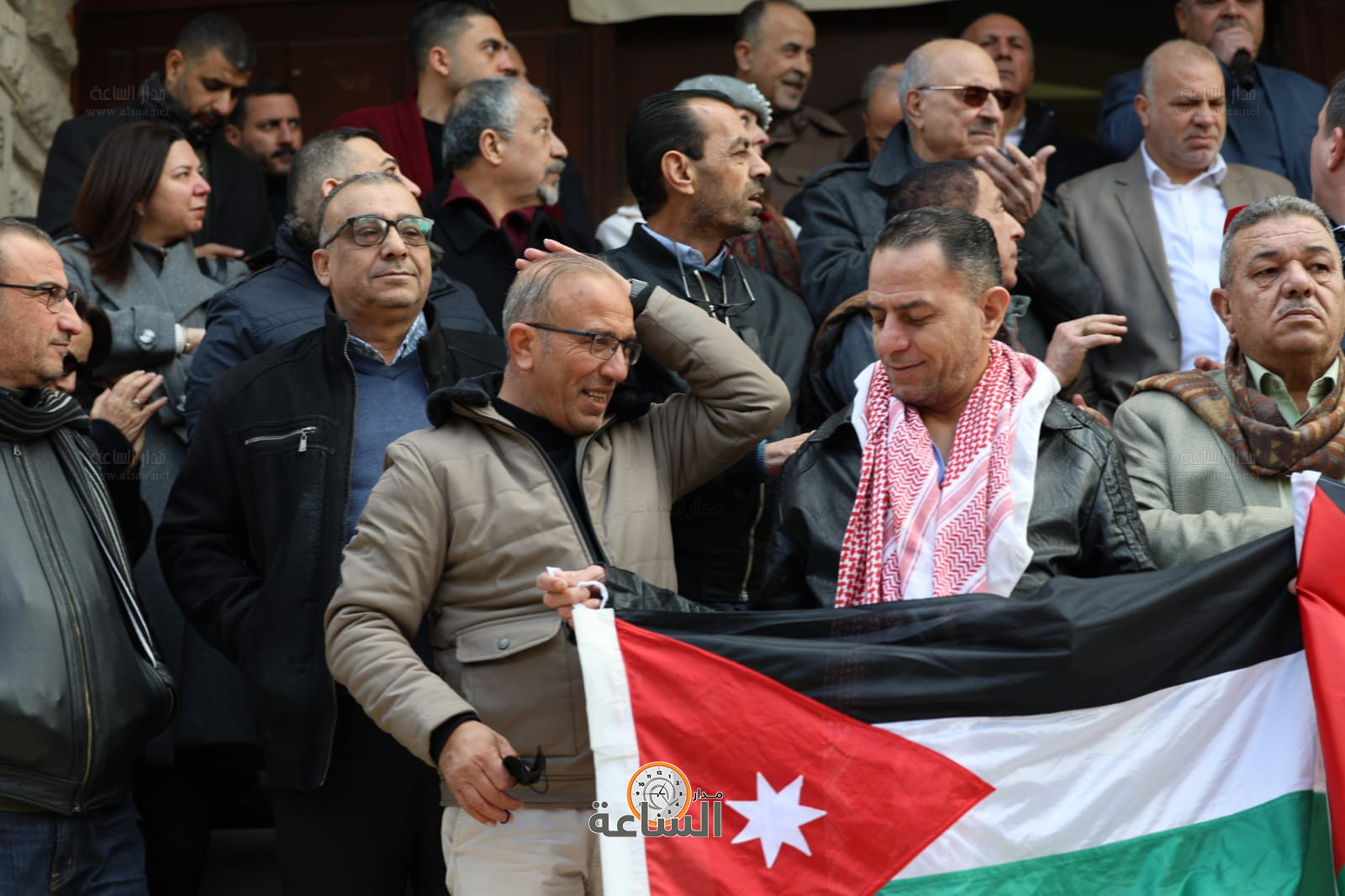 Madar Al-Saa Images 0.760358114741196