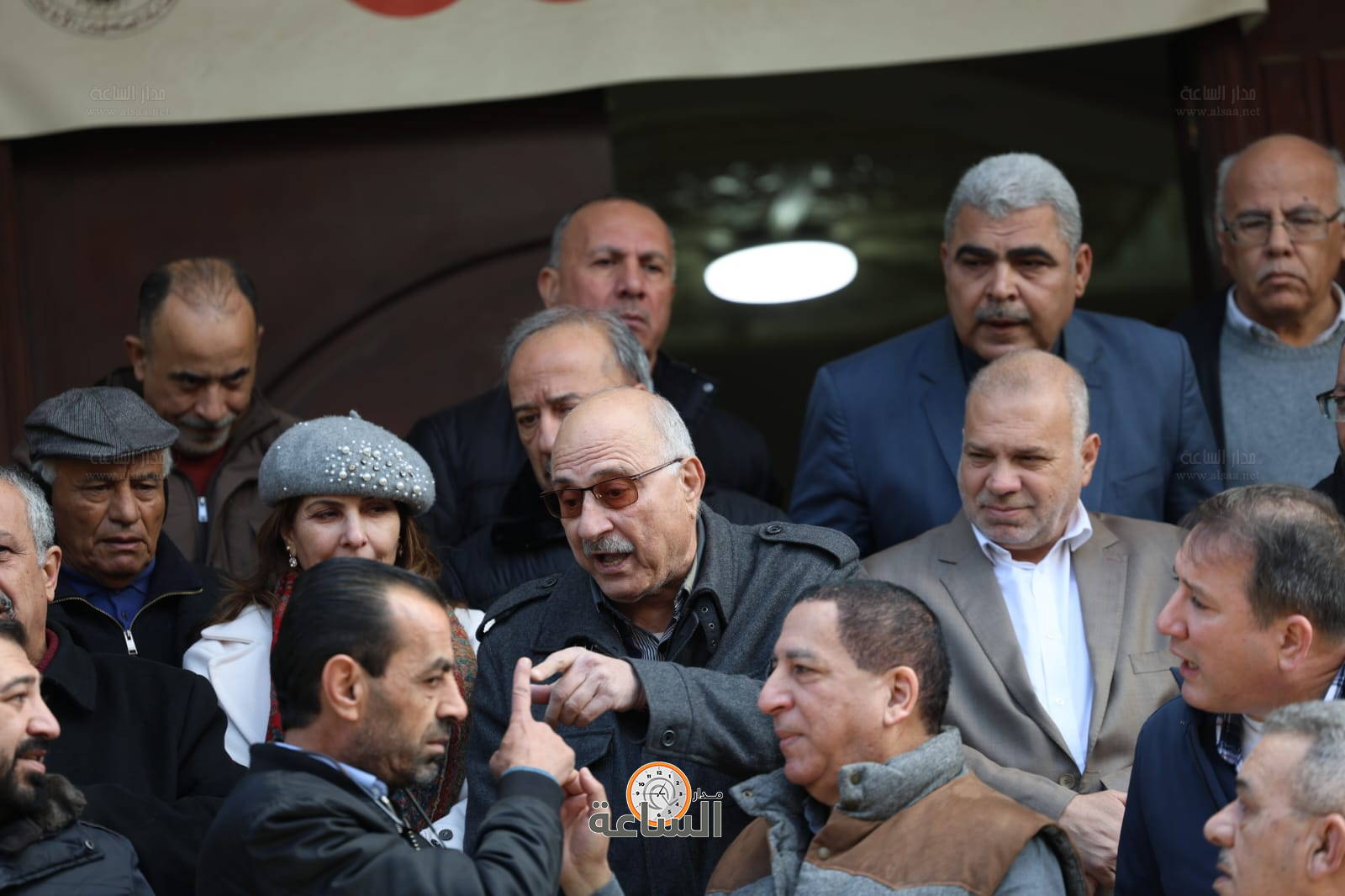 Madar Al-Saa Images 0.440143364170825