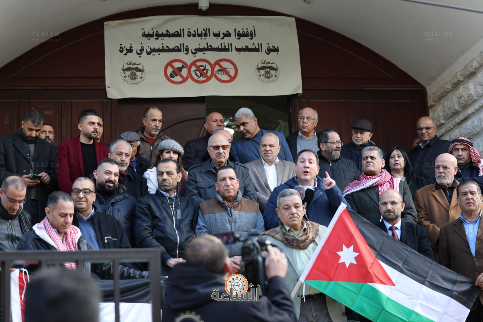 Madar Al-Saa Images 0.8979711361900418