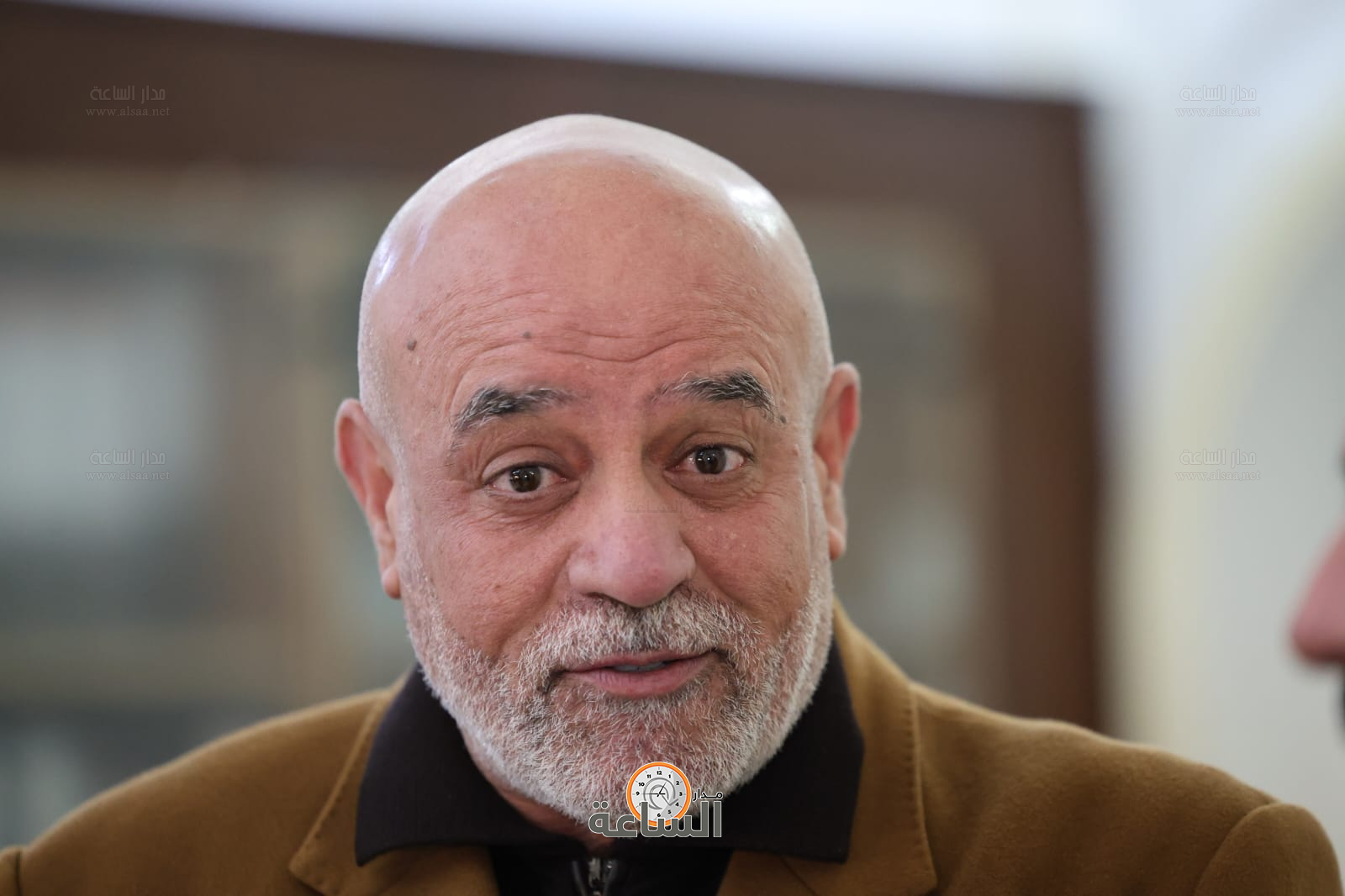 Madar Al-Saa Images 0.4258975512967351