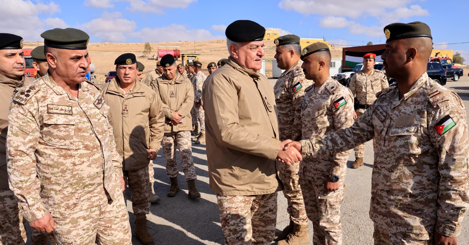 Madar Al-Saa Images 0.9100973286895317