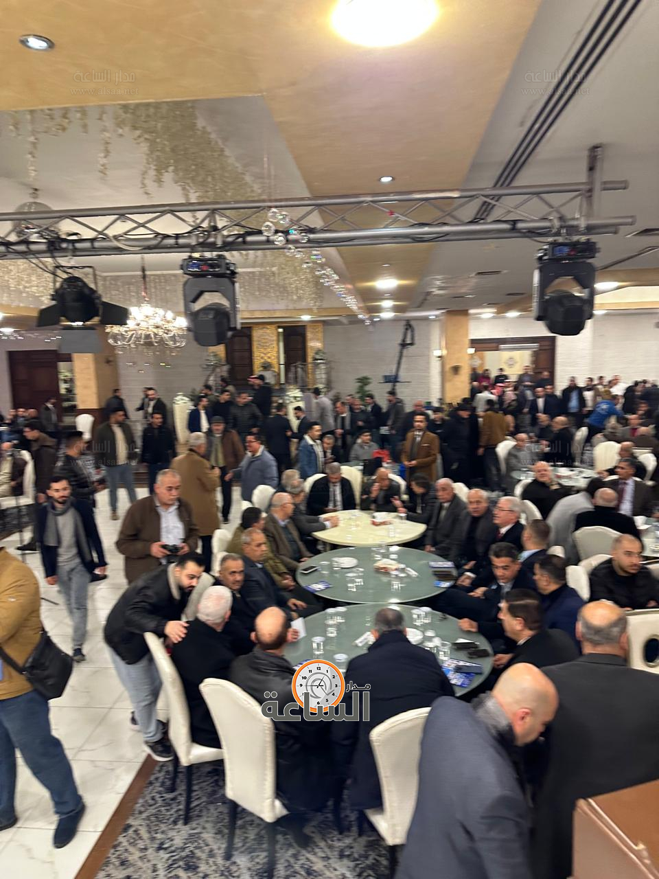 Madar Al-Saa Images 0.4627384322250405