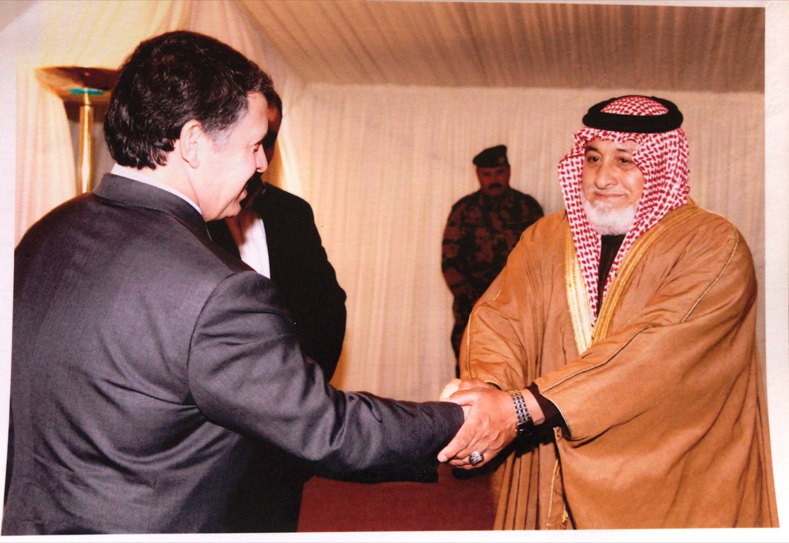 Madar Al-Saa Images 0.1580915022098961