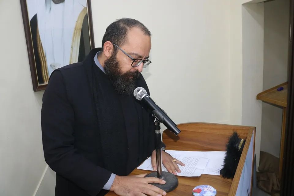 Madar Al-Saa Images 0.5020849462900818