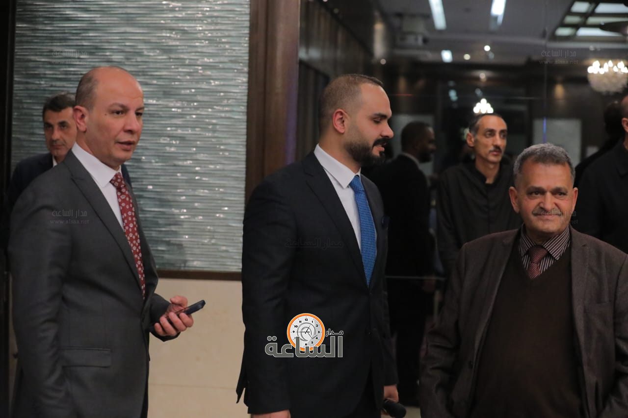 Madar Al-Saa Images 0.3452454038542212