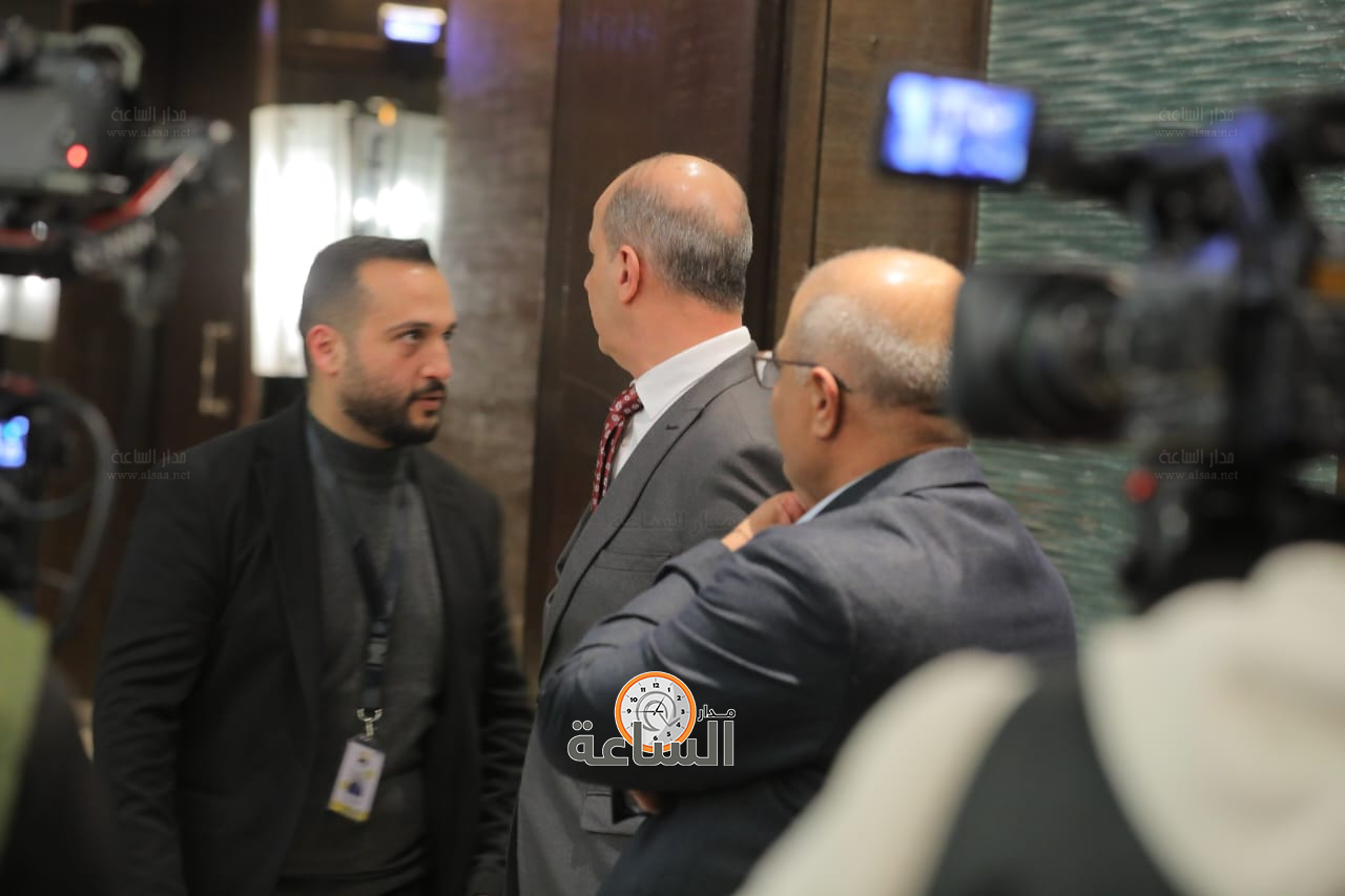 Madar Al-Saa Images 0.03825296549951984