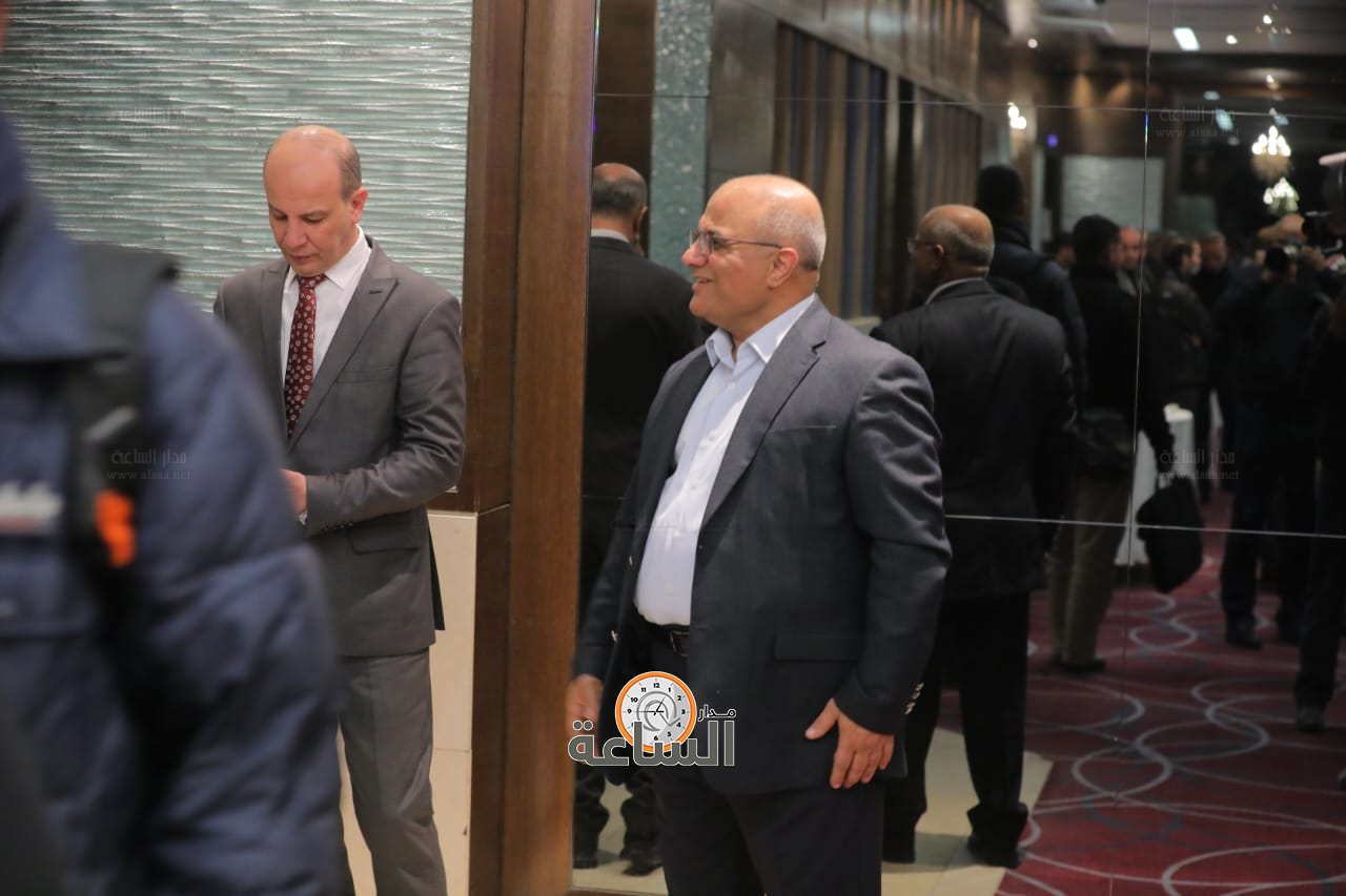 Madar Al-Saa Images 0.8575877522608322