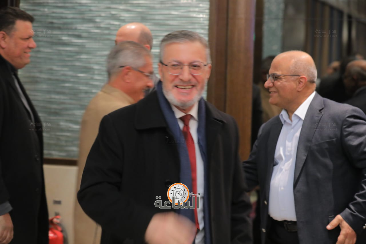 Madar Al-Saa Images 0.2084621181206867