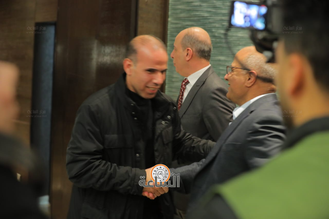 Madar Al-Saa Images 0.45942284148649226