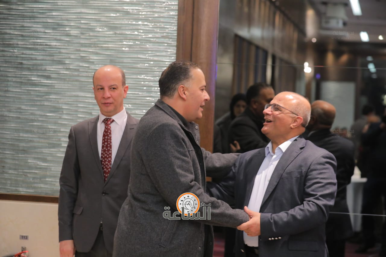 Madar Al-Saa Images 0.9484738049383183