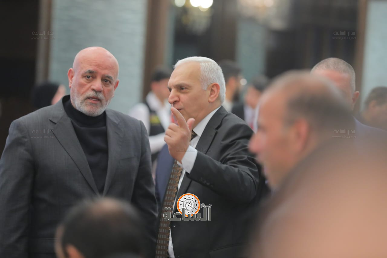 Madar Al-Saa Images 0.8793305097913819