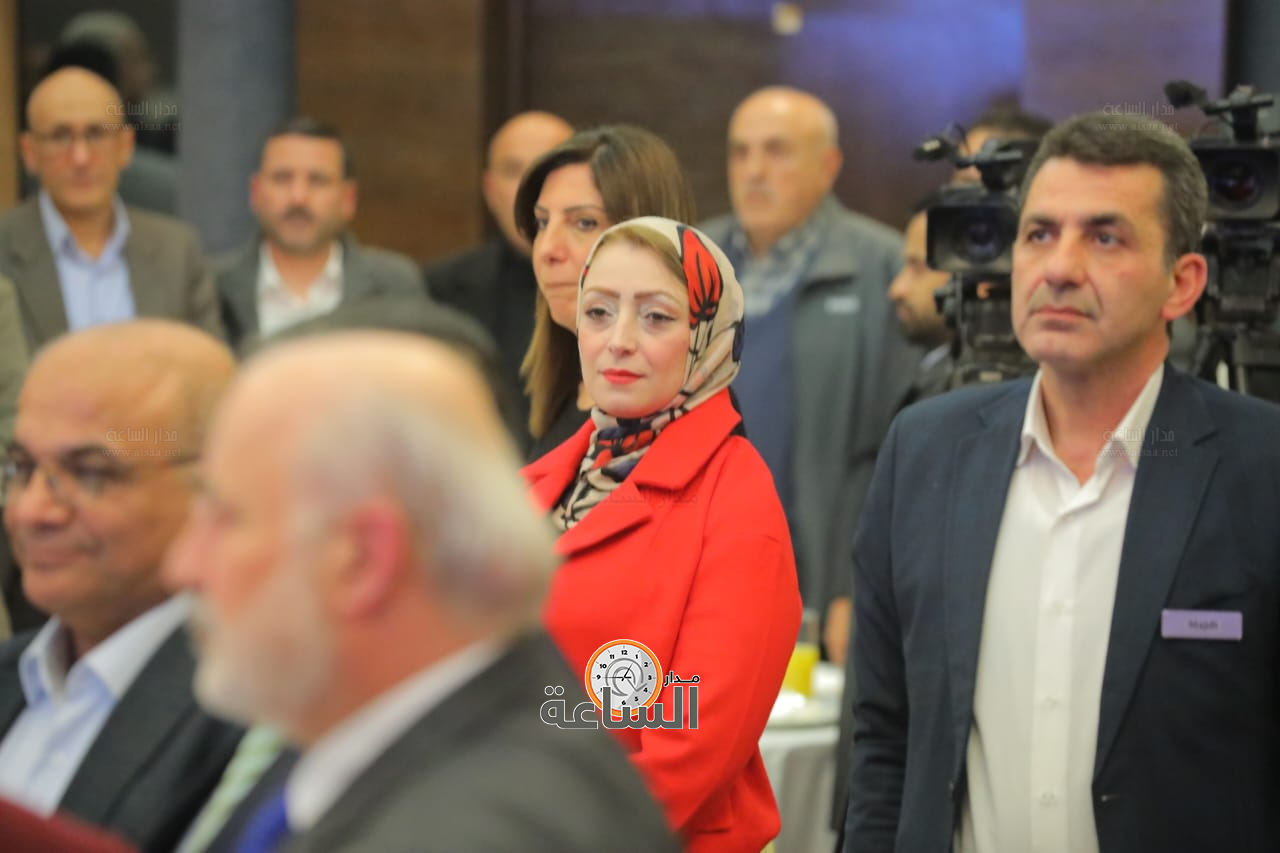 Madar Al-Saa Images 0.04612793534036519