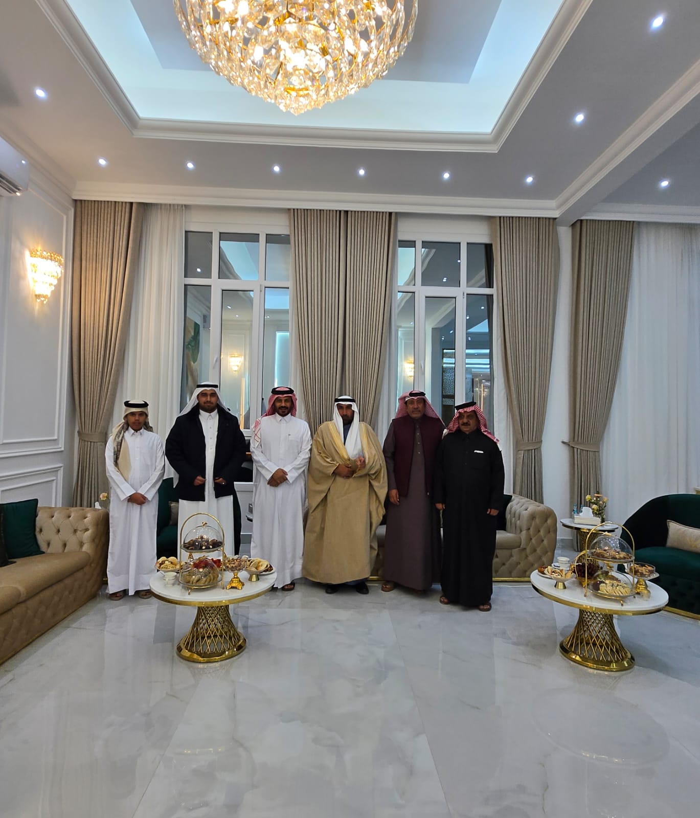 Madar Al-Saa Images 0.9771702836058529