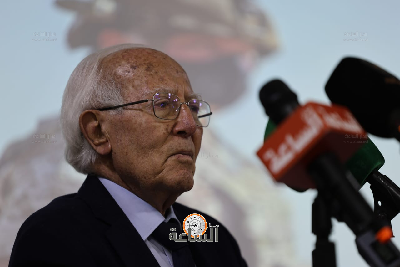 Madar Al-Saa Images 0.1608631438228838