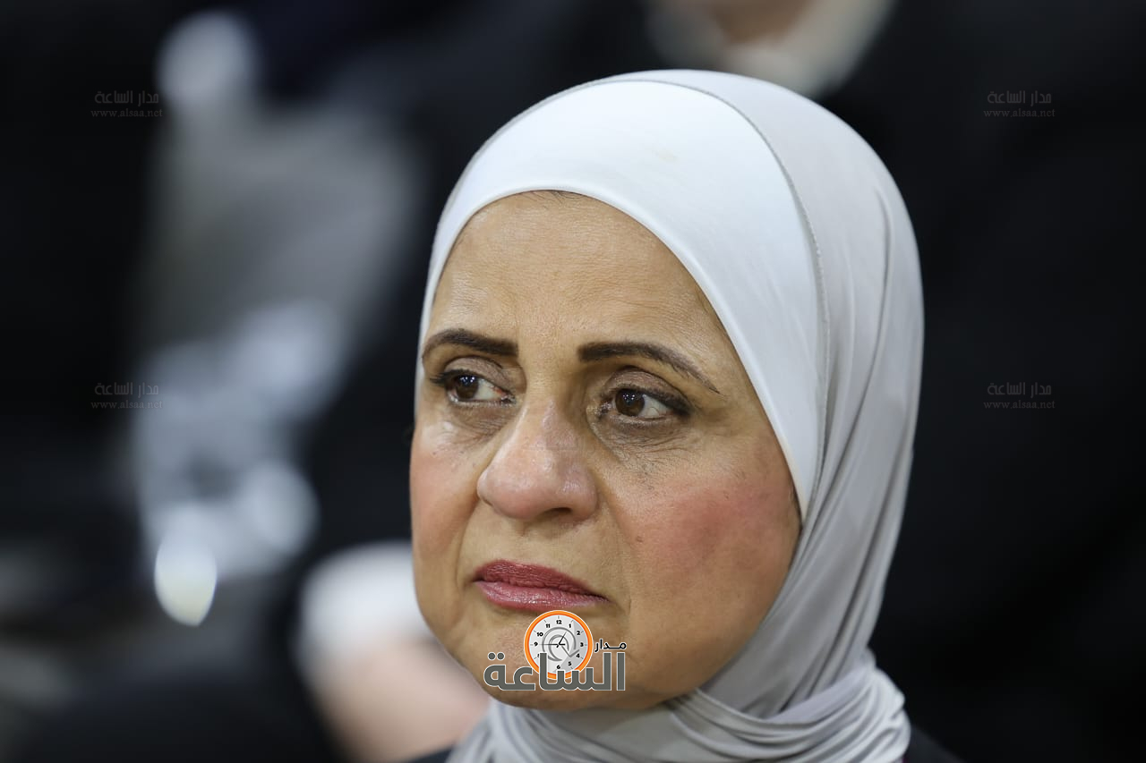 Madar Al-Saa Images 0.06100959433495712